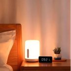 Я купила ночник от xiaomi mi. Управляется и от телефона и мануал