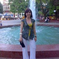 Устинова Елена