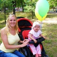 Анна Устинова