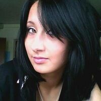 Анна Захарова