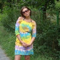 Оля