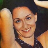 Анна Адайбекова