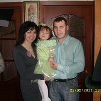 Оля