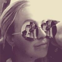 Анна Моденова