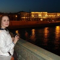 Elen Uvarova