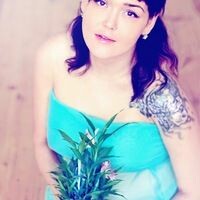 Танюшка счастливая