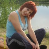 Настя Попова