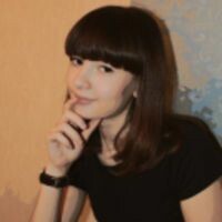 Александра Неустроева