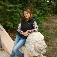 Оленька Плясова