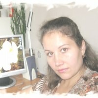 Оля