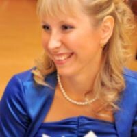 Елена Артемова