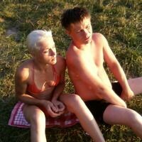Света