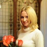Надя Белова