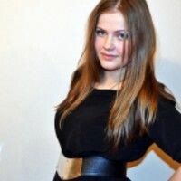 Лена Угличинина