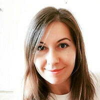 Полина