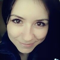 Анютка Зверева