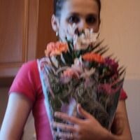 Маша Попова