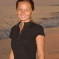 Елена Назарова